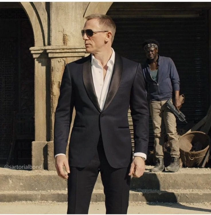 Tuxedo-Example-Garment-Showing-Tuxedo-worn-by-James-Bond