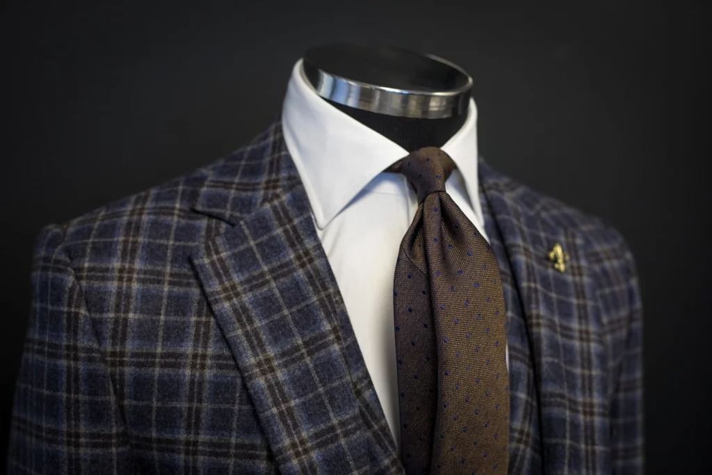 mid-range-custom-tailored-suit